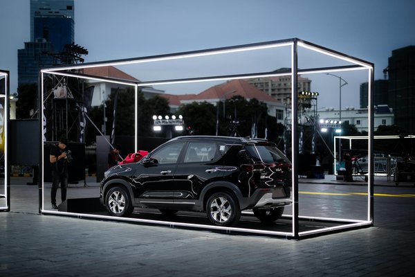 Secrets de Mode : Comment Adopter un Style Décontracté et Élégant au Féminin